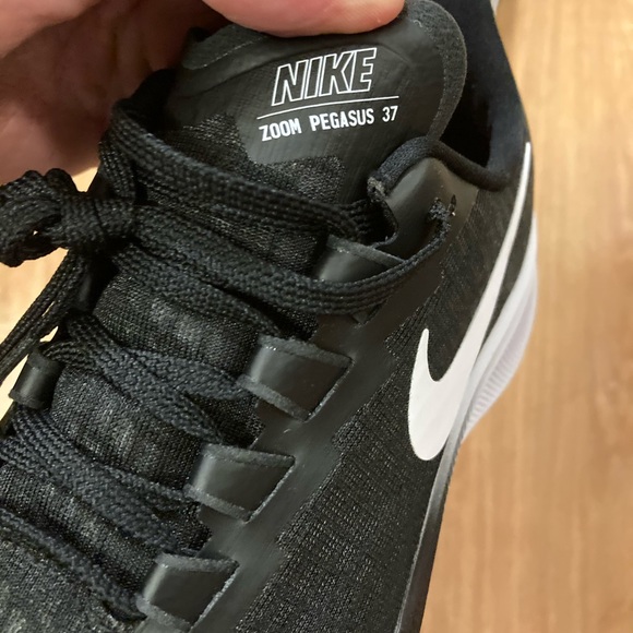 Nike Air Zoom Pegasus 37 Women’s size 7 - NWOT - Picture 5 of 6